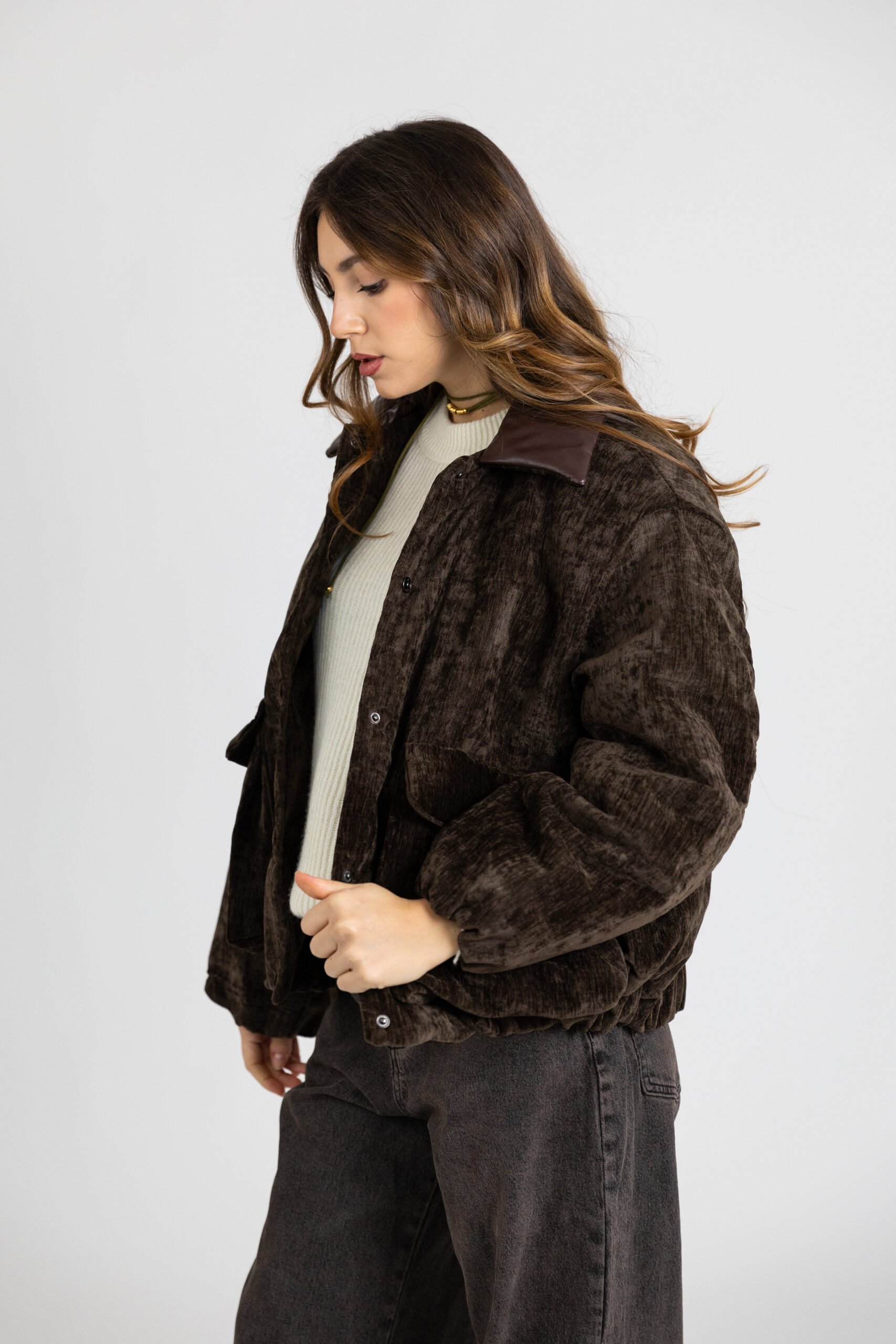 Bomber in velluto imbottito con colletto - immagine 3