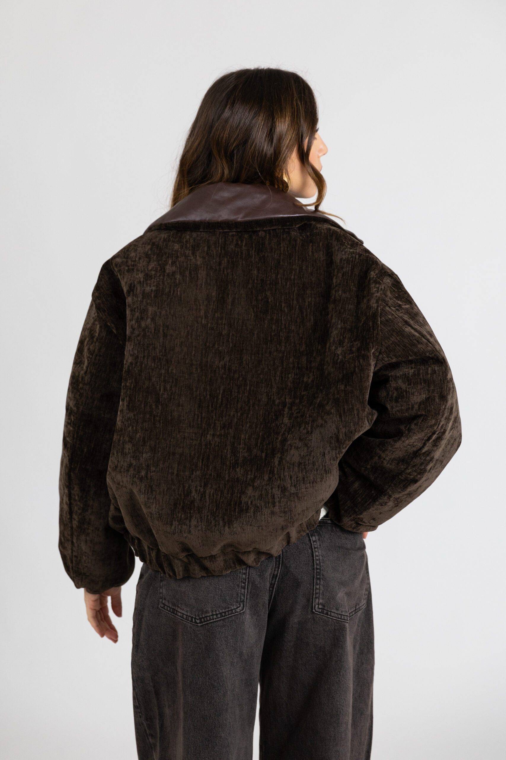 Bomber in velluto imbottito con colletto - immagine 4