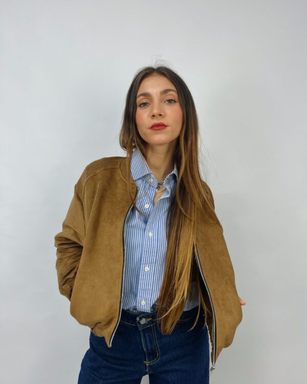 Bomber in suede con fondo arricciato