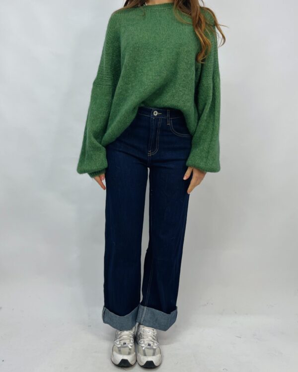 Jeans dritto con risvolto in denim scuro