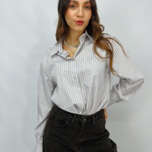 Camicia a righe con tasca singola