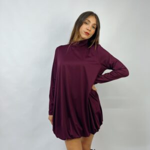 Abito corto con fondo arricciato