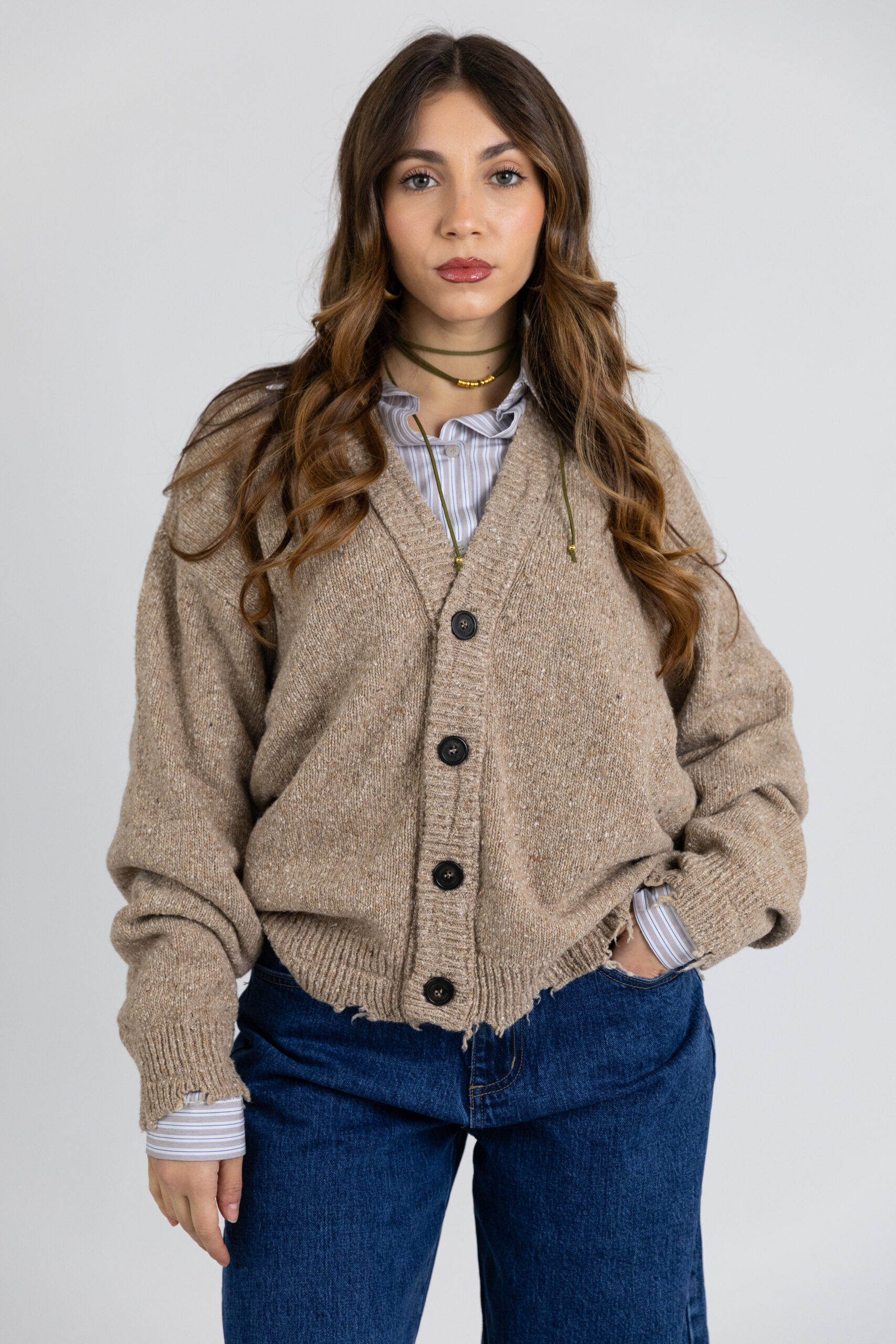 Cardigan regular bottonato in lana