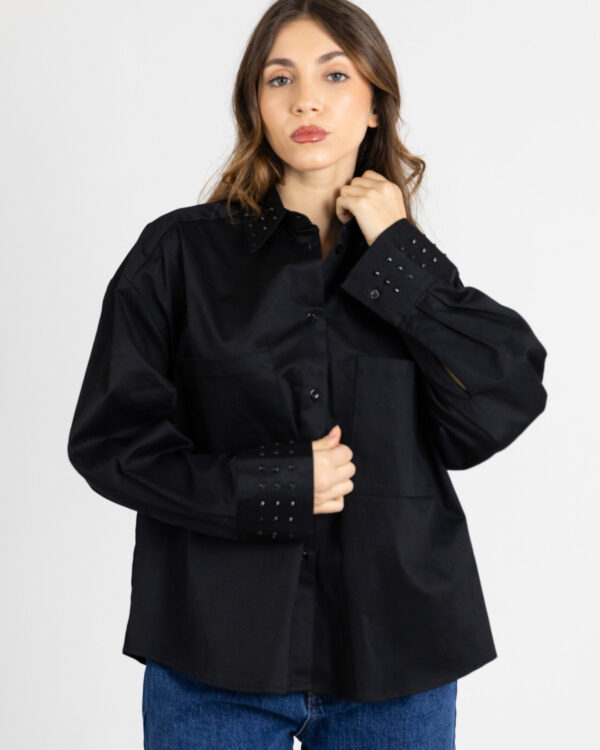 Future Apparel - Camicia boxy con borchie in tono