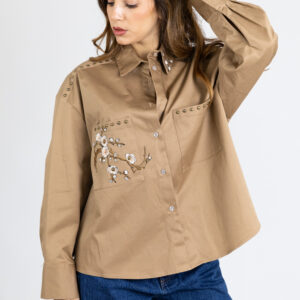 Future Apparel - Camicia boxy borchiata con ricamo