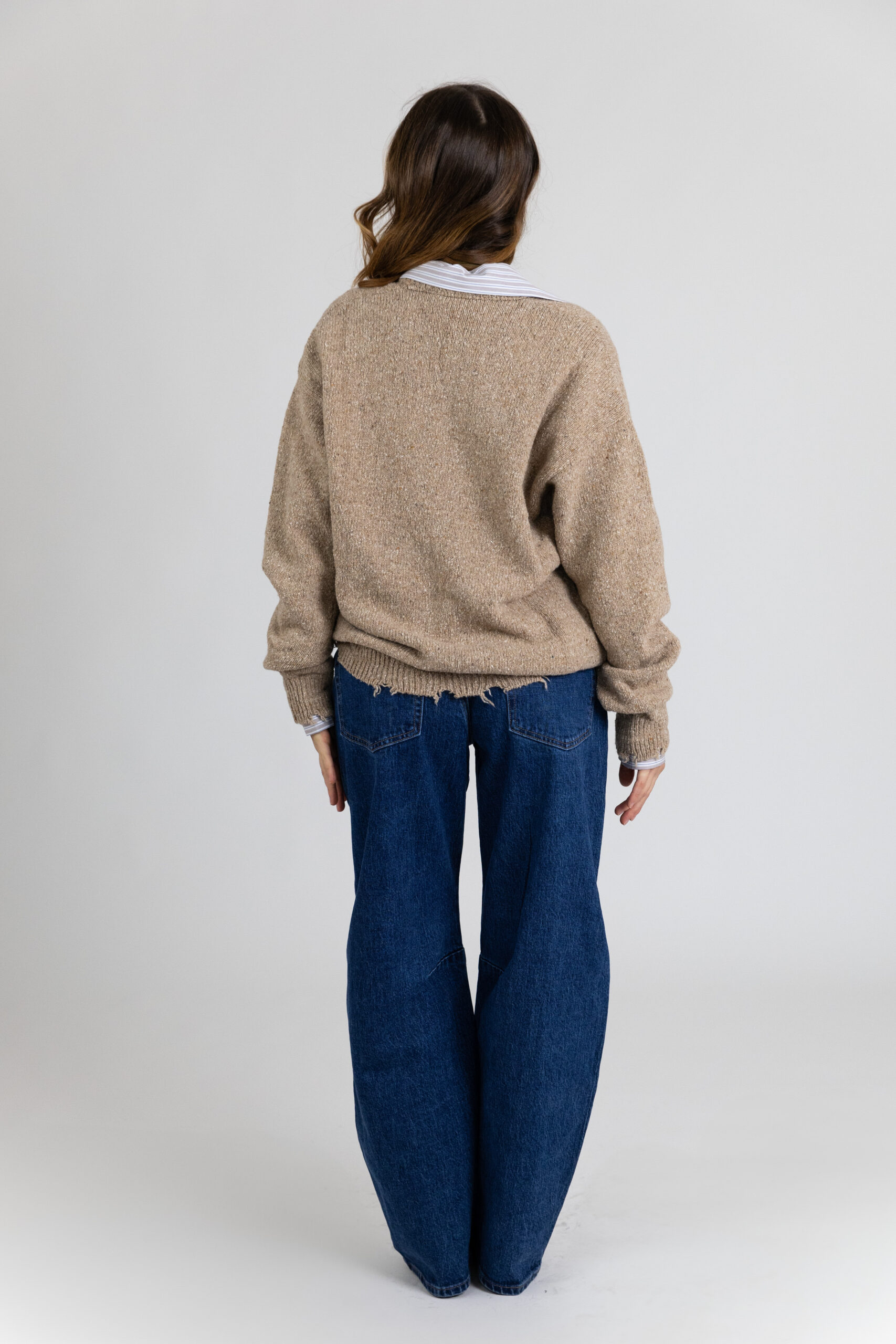 Cardigan regular bottonato in lana - immagine 2