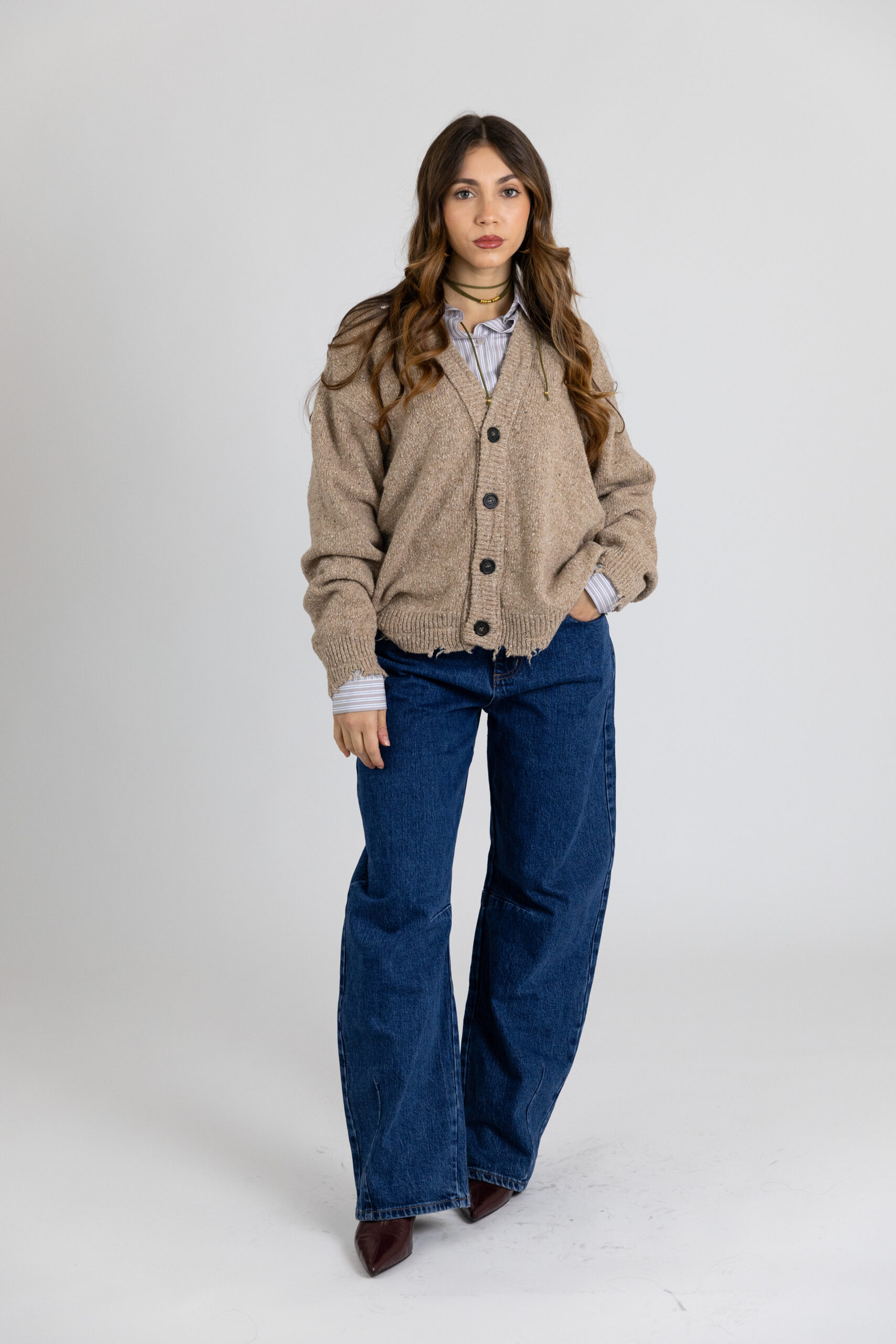 Cardigan regular bottonato in lana - immagine 4